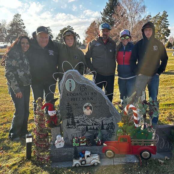 Meet your Posher, Rebecca and Katie Jo - Picture 5 of 16